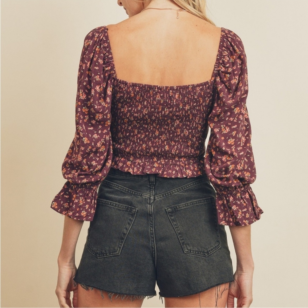 Soft Crop Quarter Length Sleeve Top - Picture 2 of 3